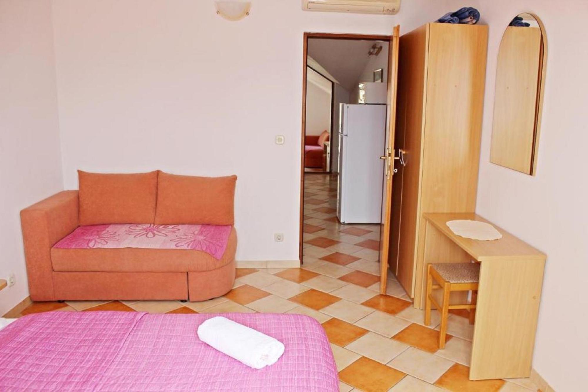 Apartments Pansion Franka Брист Экстерьер фото